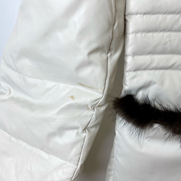 Chloe Vintage Down-Filled Puffer Coat w/Fur Trim - Picture 12 of 12